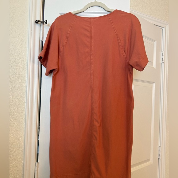 Casual Athleta dress. - Picture 2 of 4